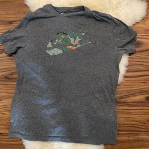 Men’s Nike t shirt